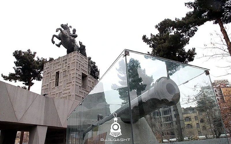 آرامگاه نادرشاه افشار