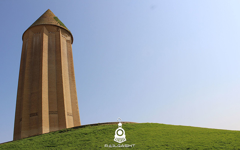 برج گنبد قابوس یا گنبد کاووس