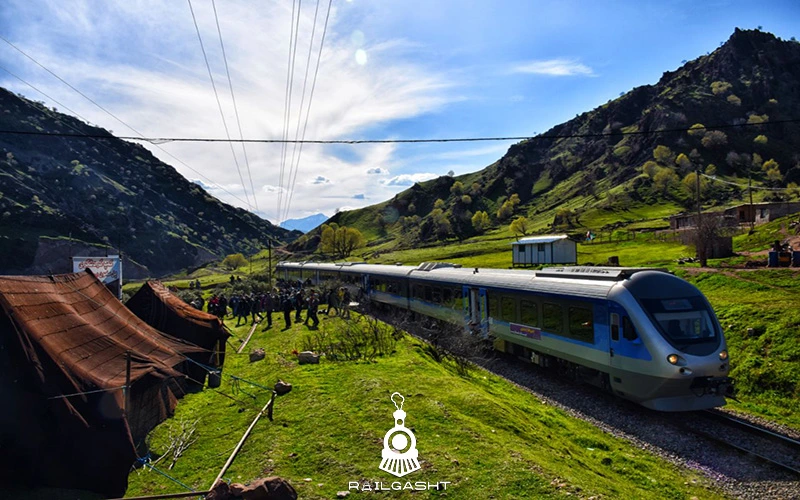 قطار گردشگری لرستان
