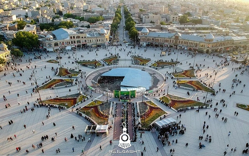 میدان اصلی شهر همدان