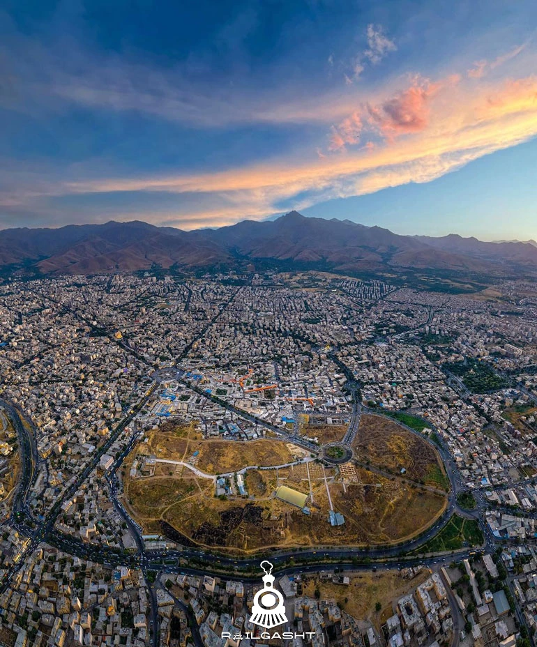 تپه تاریخی هگمتانه